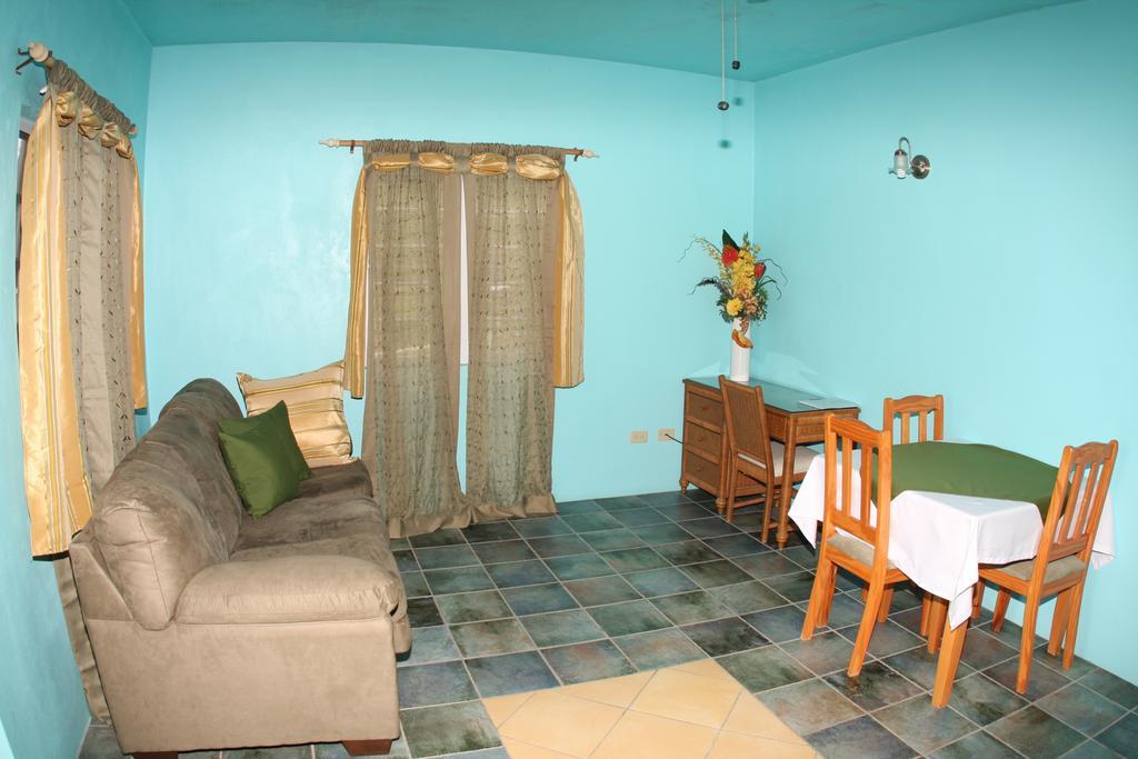 Lamblion Holiday Apartment Freemans 객실 사진